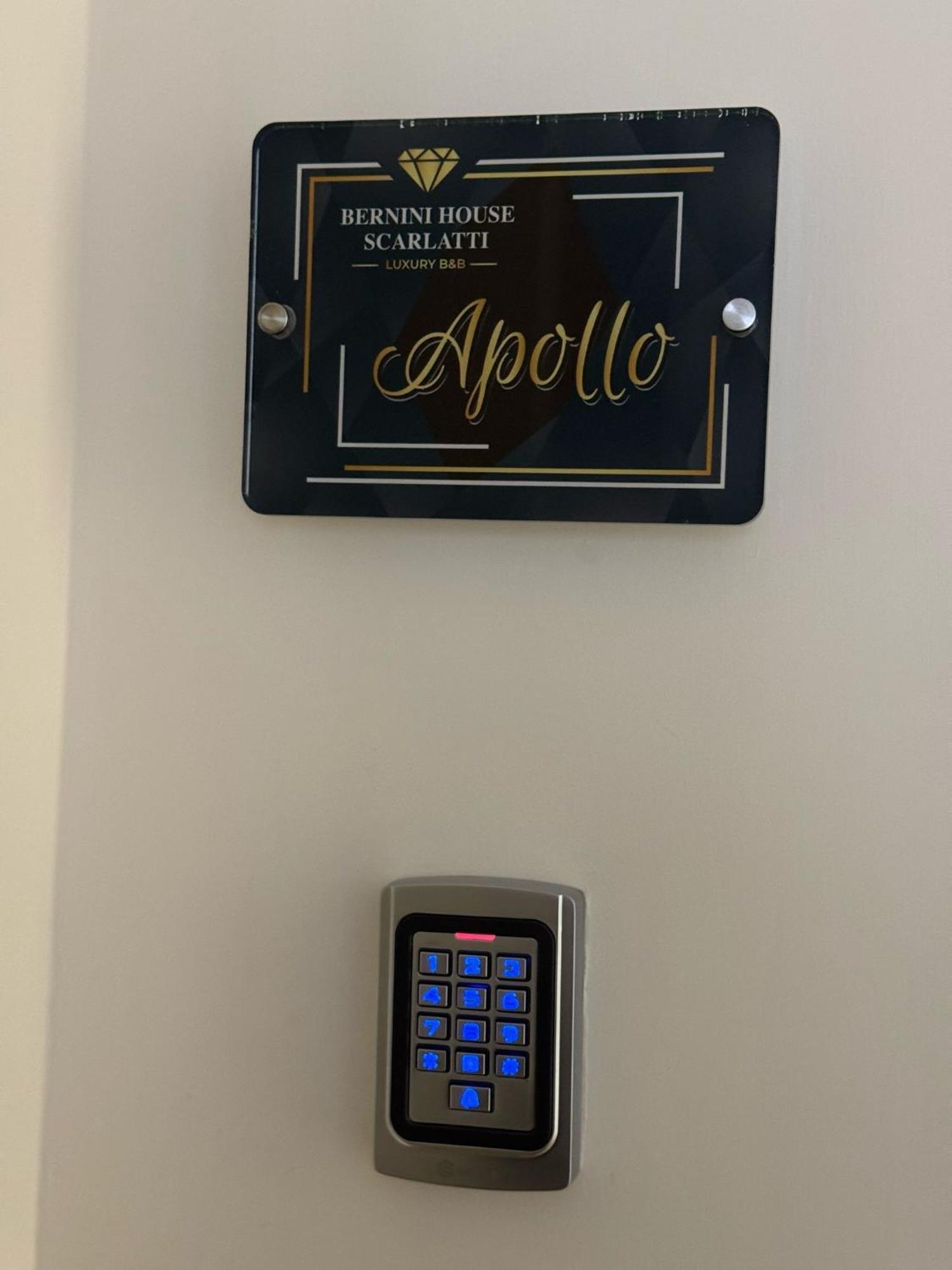 Bernini House Naples Hotel Exterior photo